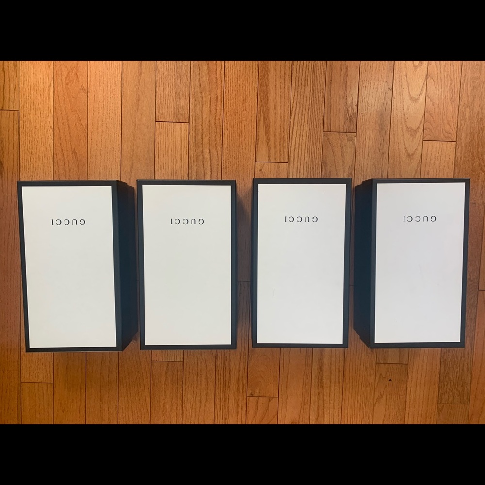 7 Gucci empty shoe boxes (5 white 2 green) - Picture 6 of 10